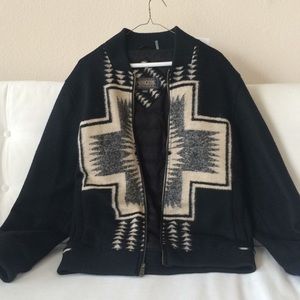 Men’s Sz M Pendleton tribal bomber style jacket